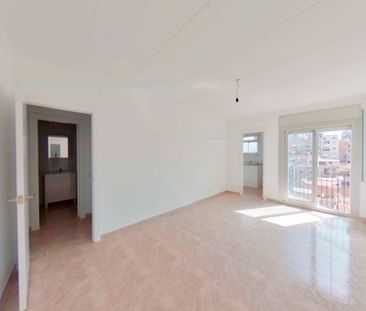 Piso de alquiler en La Salut - Photo 5