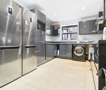 Studio to rent - Photo 6