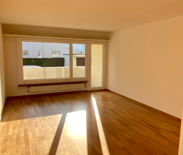 Helle 3-Zimmerwohnung mit Balkon - Photo 2