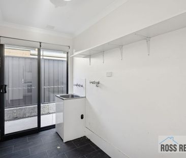 3-Bedroom Home in Banksia Grove! - Photo 4