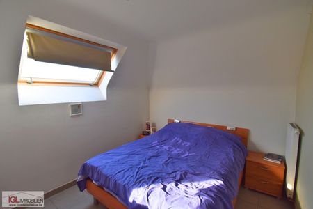 Dakappartement met terras te huur - Photo 4