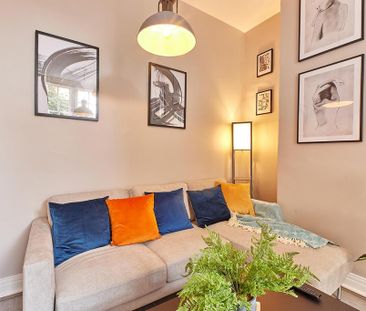 7 bedroom flat to rent - Photo 2