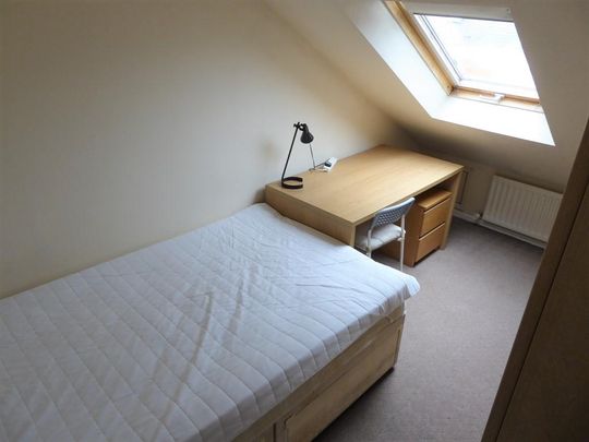 6 bedroom maisonette to rent - Photo 1