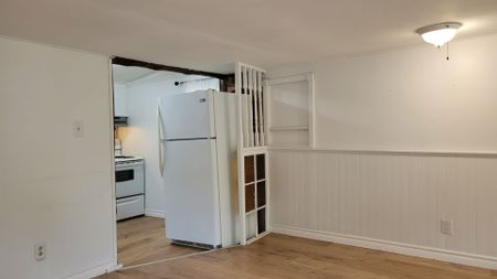 For Lease - 23 Glen Street, Wasaga Beach, Ontario - Photo 2