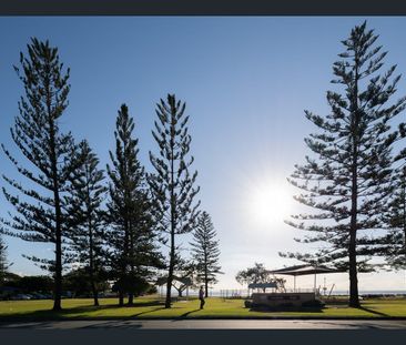 11 Reef Point Esplanade, Scarborough, Qld 4020 - Photo 5