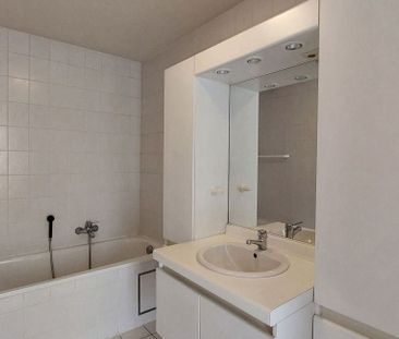 Appartement te huur in Neerpelt voor € 740 met 1 slaapkamer - Photo 1