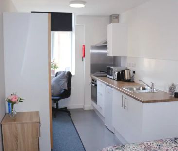 Standard Studios - Photo 5