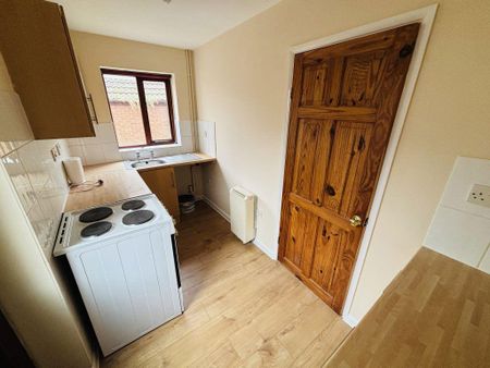 1 bedroom house to rent - Photo 2