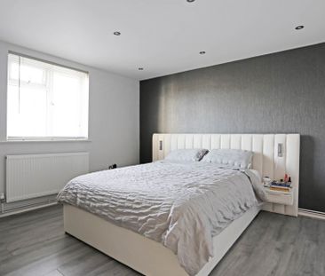 Price £1,650 pcm - Available 24/06/2025 - Unfurnished - Photo 6