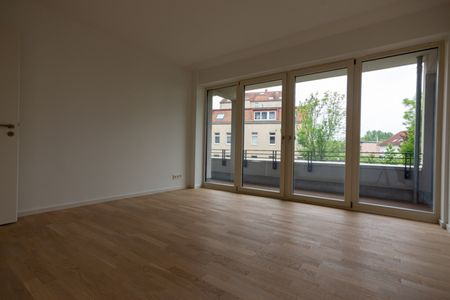 ** Helle Wohnung mit sonnigem Balkon | 2 Bäder | Parkett | Aufzug | Stellplatz | Energieeffizienz A+ ** - Photo 2