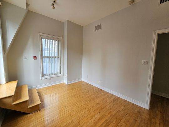 For Lease - 524 Yonge Street Unit# 300, Toronto, Ontario - Photo 1