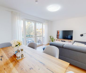 Moderne, helle Wohnung mit Einbauküche in attraktiver Lage von Laim - Photo 1