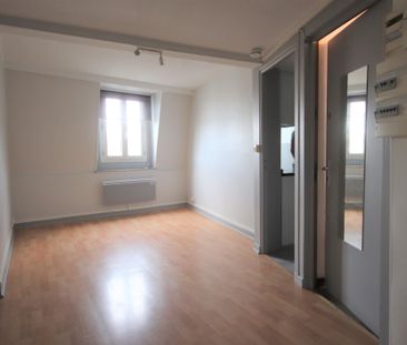 Studio de 21.57 m², rue Solférino – Solférino réf 00665-005 - Photo 1