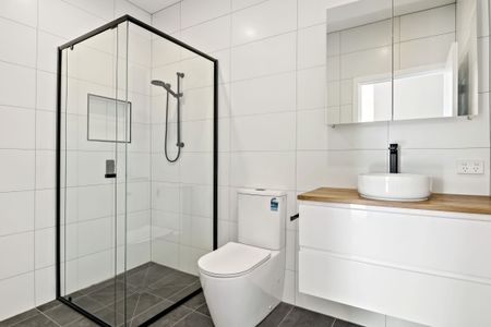 Renovated Family Home! - Photo 5