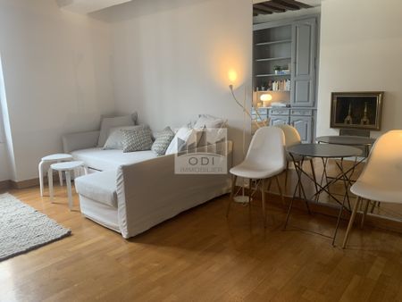 Location Appartement 1 pièce 24m² PARIS 4ème - Photo 2