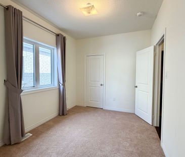 For Lease - 111 Markview Road Unit# Upper, Whitchurch-Stouffville, ... - Photo 2