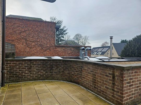 Verzorgd appartement met 1 slaapkamer op een toplocatie in Mol-centrum ! - Photo 1