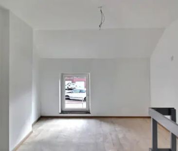 PETITE MAISON AVEC COUR - Photo 3