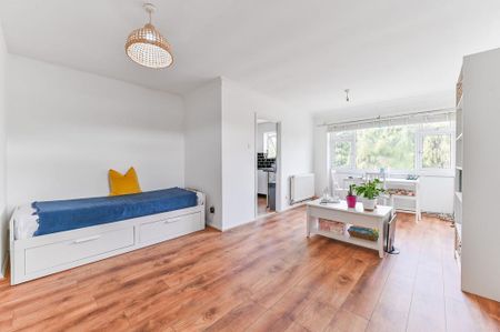 1 bedroom flat to rent - Photo 4