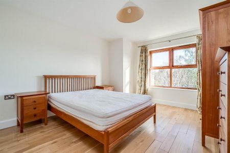 APT 8, 81 Osborne Park, Belfast, BT9 6JQ - Photo 4