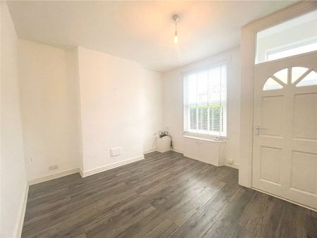 Forshaw Street, Denton, Manchester, Greater Manchester, M34 3PD - Photo 2