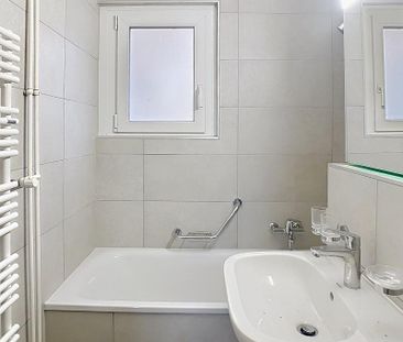 Magnifique appartement de 3.5 pièces rénové à Chernex ! - Photo 2