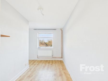 Staines Road, Feltham,TW14 - Photo 4