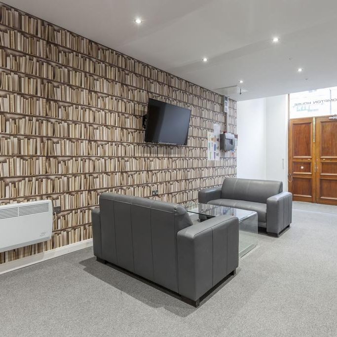 Studio to rent - Photo 1