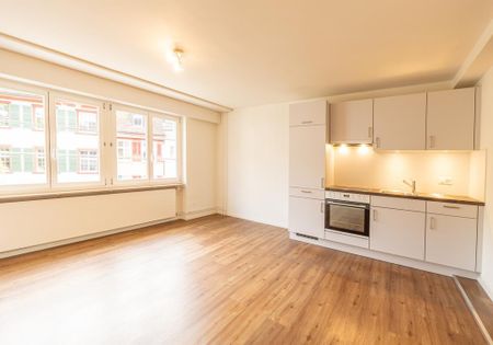 Wohnen im Herzen von Liestal - sanierte 1-Zi.-Wohnung ohne Balkon - Photo 3