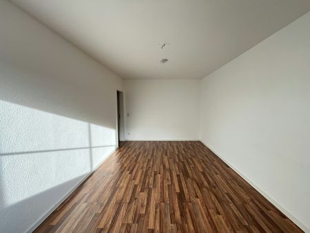 Clever wohnen mit Extra-Plus: Einbauküche inklusive und separaten WC - Photo 3