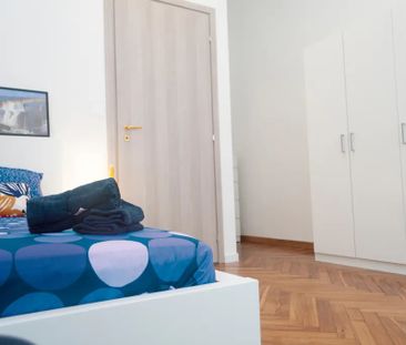 Via Aldo Barbaro, Turin, Piedmont 10143 - Photo 1