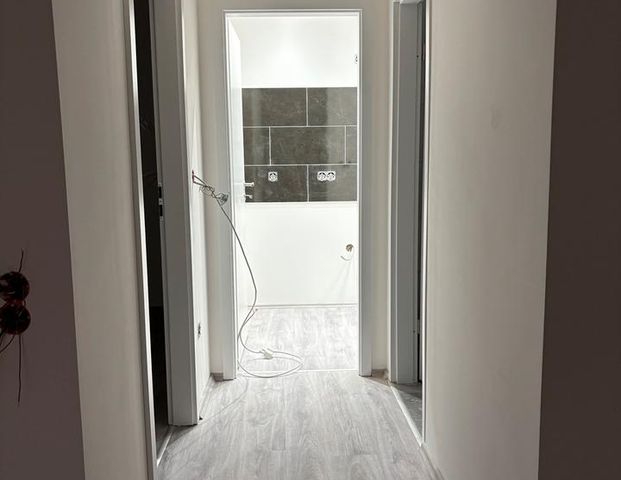 Wohnung in Kleinenbroich - Foto 1