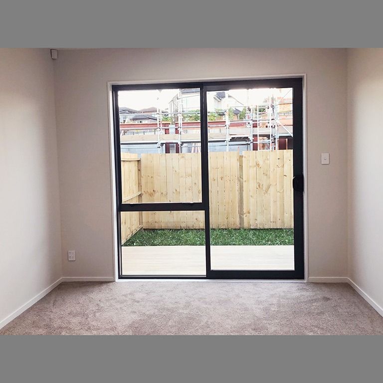 Near New Town House in the Heart of Albany - Photo 1