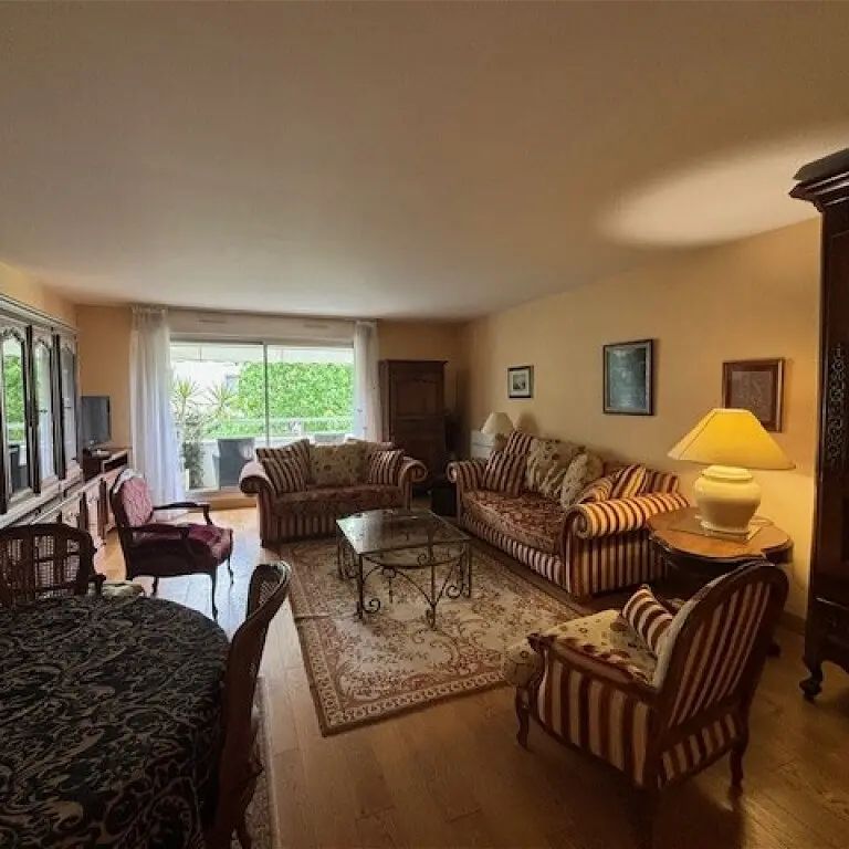 Location appartement 4 pièces - 96m² à Bordeaux (33000) - Photo 1