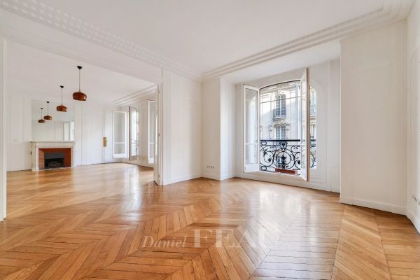 Appartement à louer à Paris 7Ème - Photo 1