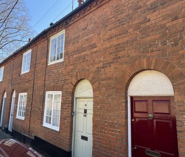 2 bedroom terraced house to rent - Photo 5