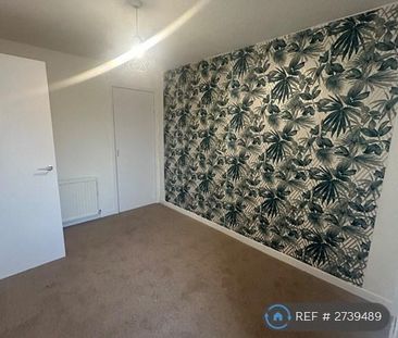 2 bedroom end of terrace house to rent - Photo 4