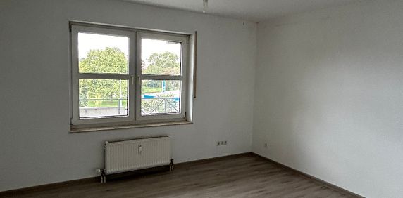 schöne 3 ZKB Wohnung in der Neckarstadt West zu vermieten ohne Aufzug ! - Photo 2