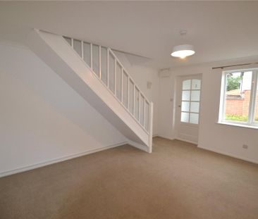 2 bedroom semi-detached house to rent - Photo 3