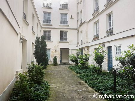 Logement à Paris, Location meublée - Photo 3