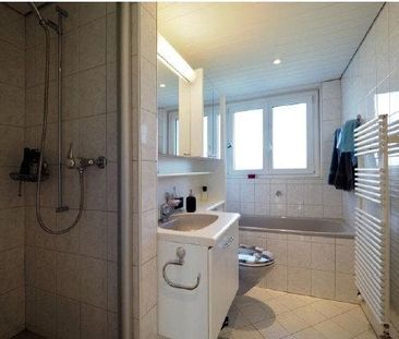 Top Lage 3.5-Zimmer Wohnung mit Wintergarten & Garage - Photo 4