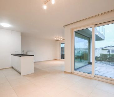 Gelijkvloers appartement te huur met 2 slaapkamers en ruime tuin! - Foto 1