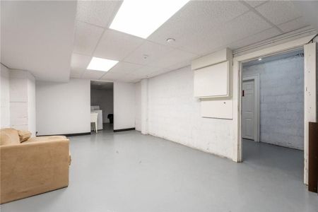 For Lease - 63 John Street Unit# 202, Hamilton, Ontario - Photo 5