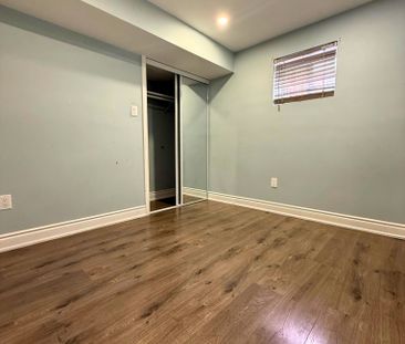 For Lease - 140 Queen Mary Drive, Brampton, Ontario - Photo 4