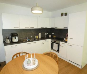 Gemütliche 2-Zimmer-Wohnung im Erdgeschoss mit Einbauküche und Terr... - Photo 4