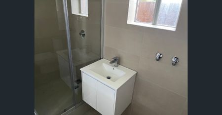 Affordable, Low Maintenance Unit - Photo 3