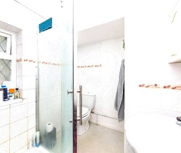 1 bedroom semi-detached house share to rent - Photo 5
