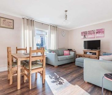 Grove Park Road, London, SE9 - Photo 1