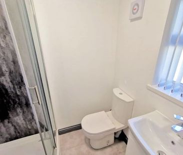 Room in a Shared House, Victoria Court Mews, LS6 - Photo 2