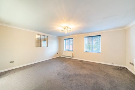 Caudale Court, Gamston, NG2 - Photo 3